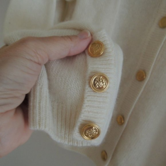 Ladies Sweater Size L Off White Wool Blend Cardigan w/Brass Buttons $85 Value - Picture 6 of 9